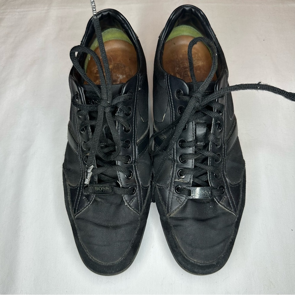 Hugo Boss Men's Black Lace Dark Sneakers Size EU 42 US 8.5 Preppy Designer